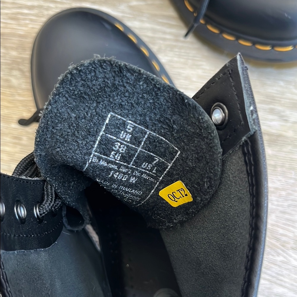 Dr. Martens Black Lace Up Boots - Picture 2 of 6